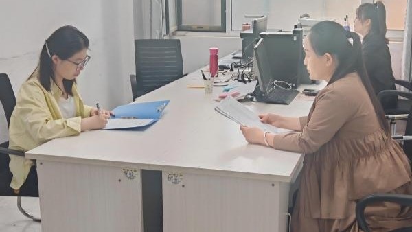 访谈1.jpg